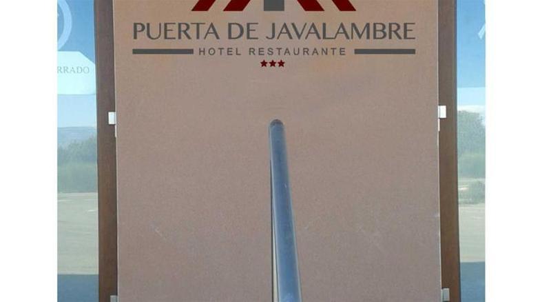 Hotel Puerta De Javalambre La Puebla De Valverde Eksteriør bilde